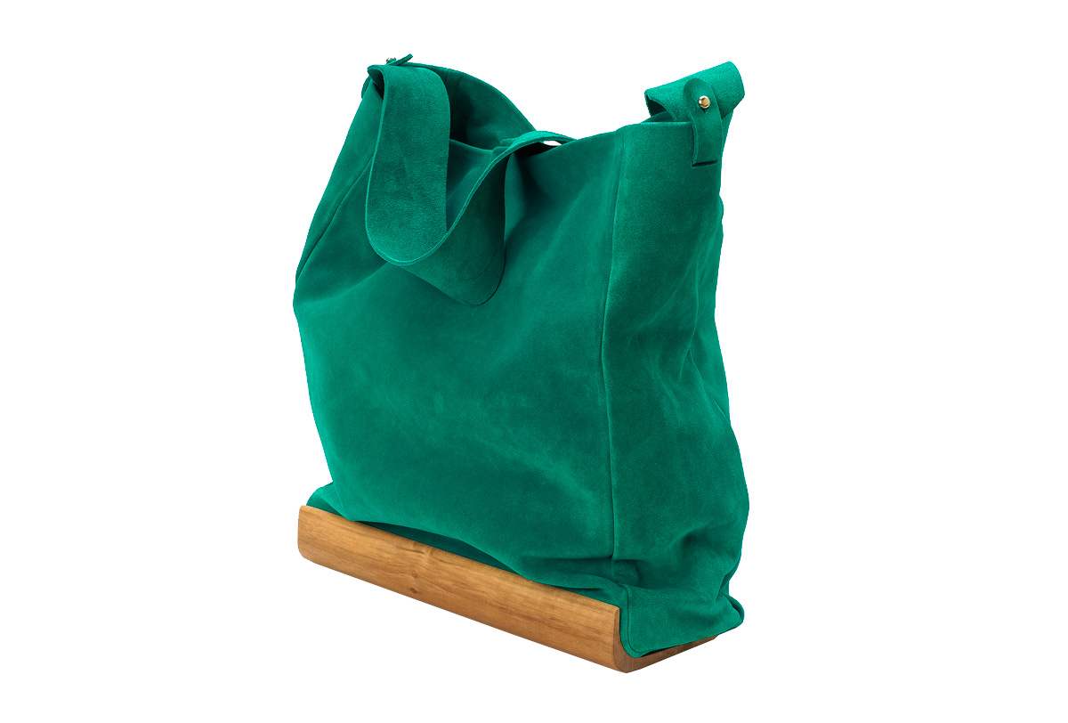 Bolso de nogal Cubo Woodna by Ulises Merida productos de madera